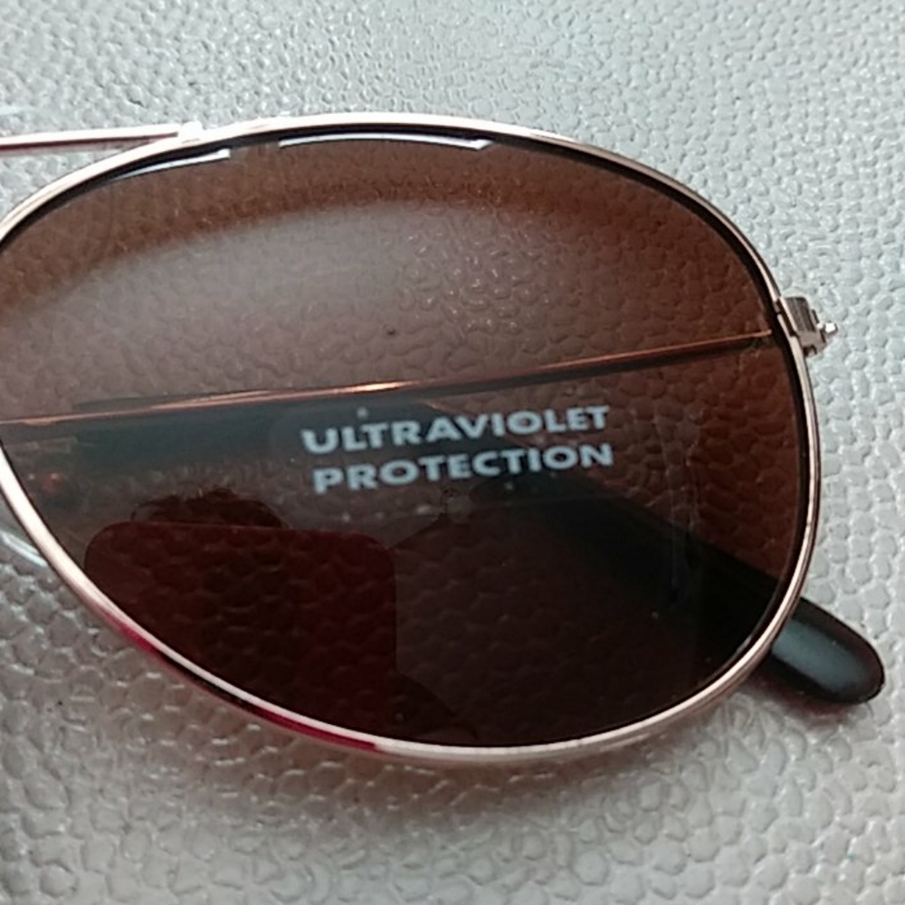 SimplyVita Bronze Commander Sunglasses - Picture 2 of 3
